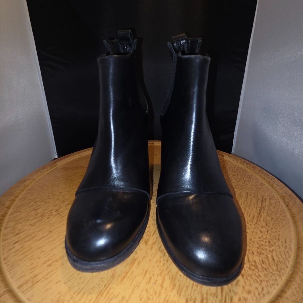 Belle by Sigerson Morrison Boots 7B Black Leather Chelsea Ankle Block Heel NEW